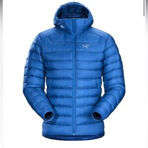 Arc’teryx Cerium LT Down Jacket — Size MD